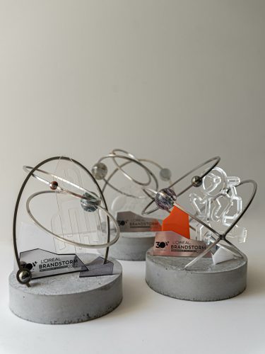 cosmic_najdesign_loreal_handmade_trophy_waste_recycling_set_2